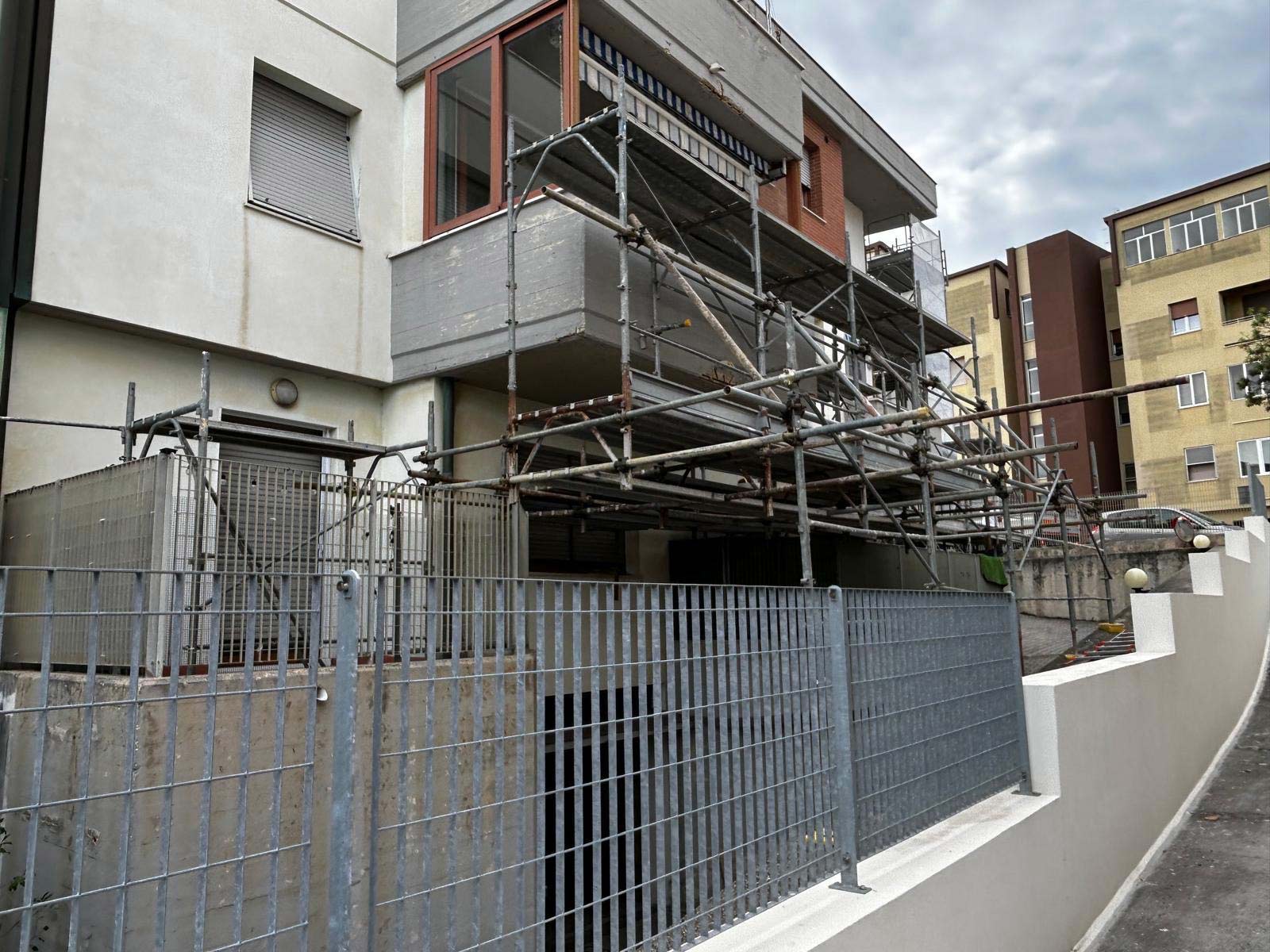 ponteggi ancona