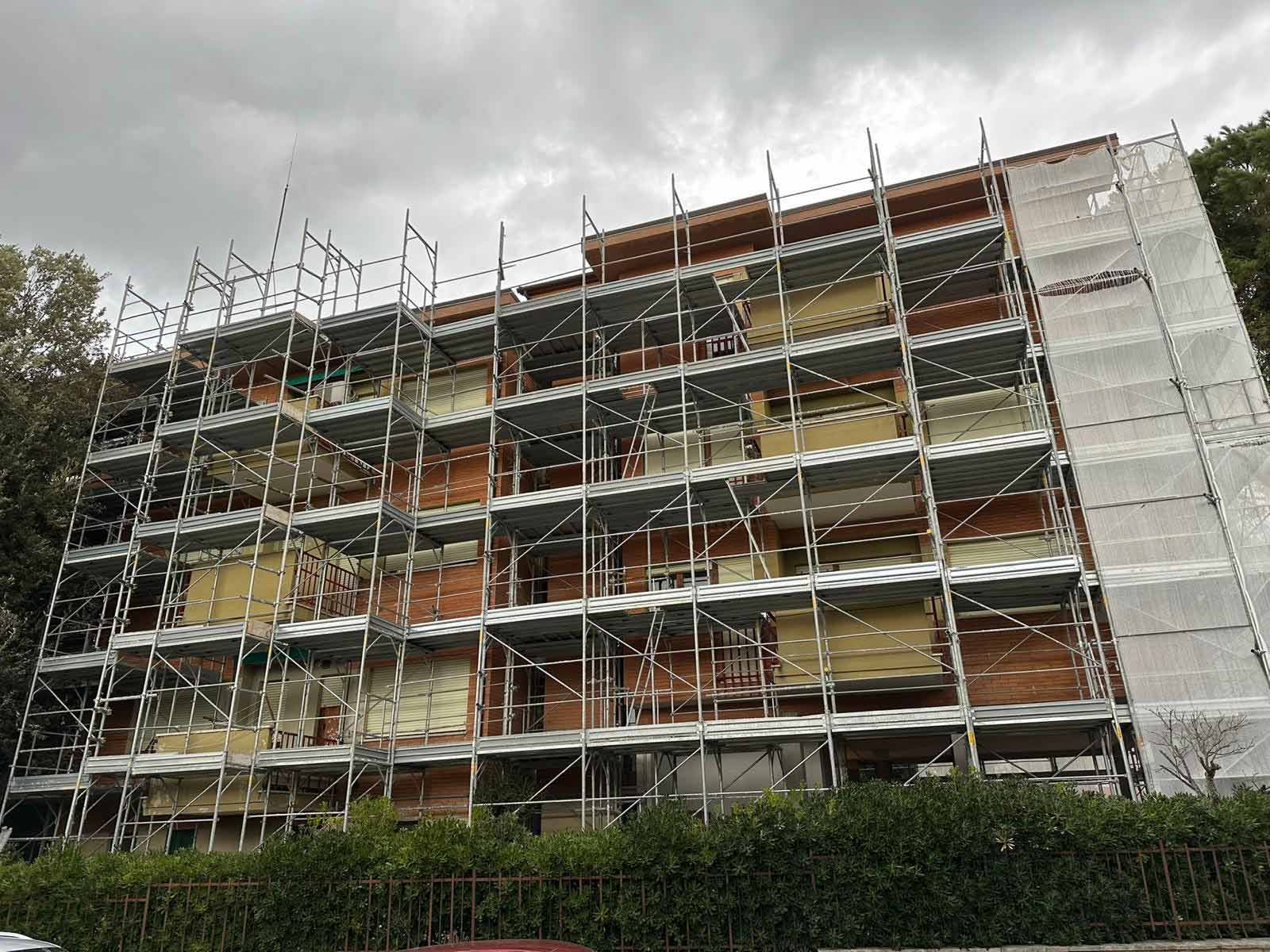 ponteggi ancona
